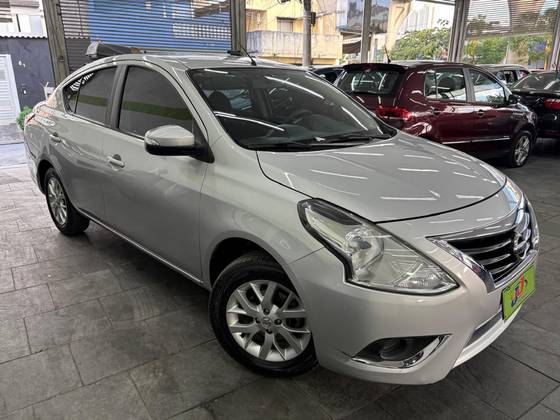 NISSAN VERSA 1.6 16V FLEXSTART SV 4P XTRONIC